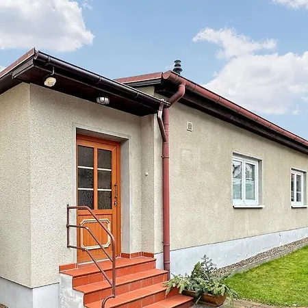 Bungalow Malchow * Malchow (Mecklenburg-Vorpommern)