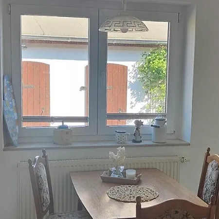 Bungalow Malchow * Malchow (Mecklenburg-Vorpommern)